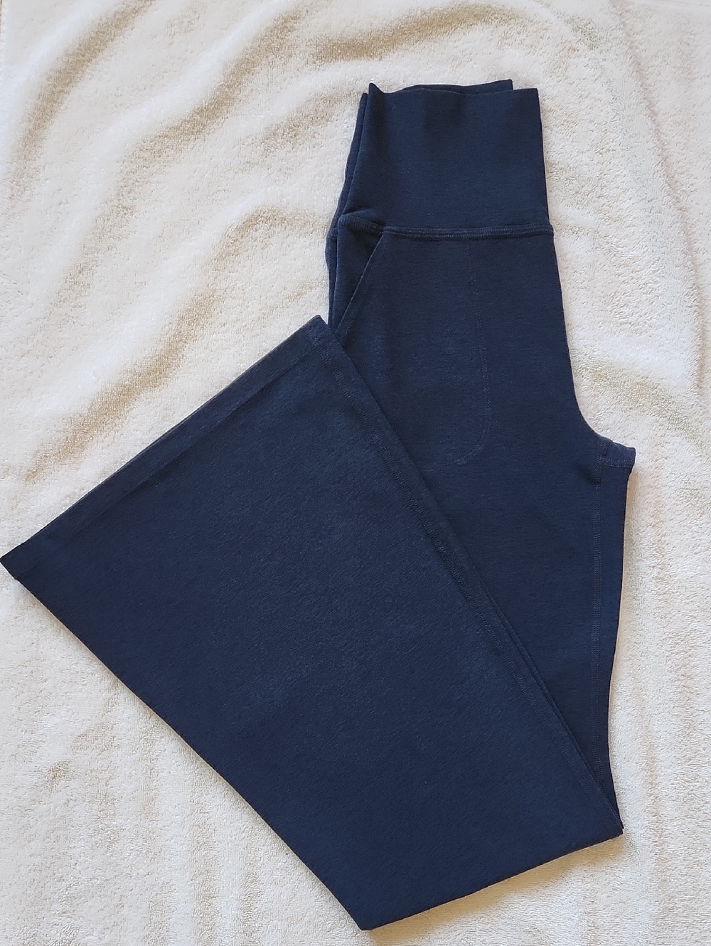 Beyond Yoga Spacedye High Waisted Practice Pocket Bootcut Pant Size Medium